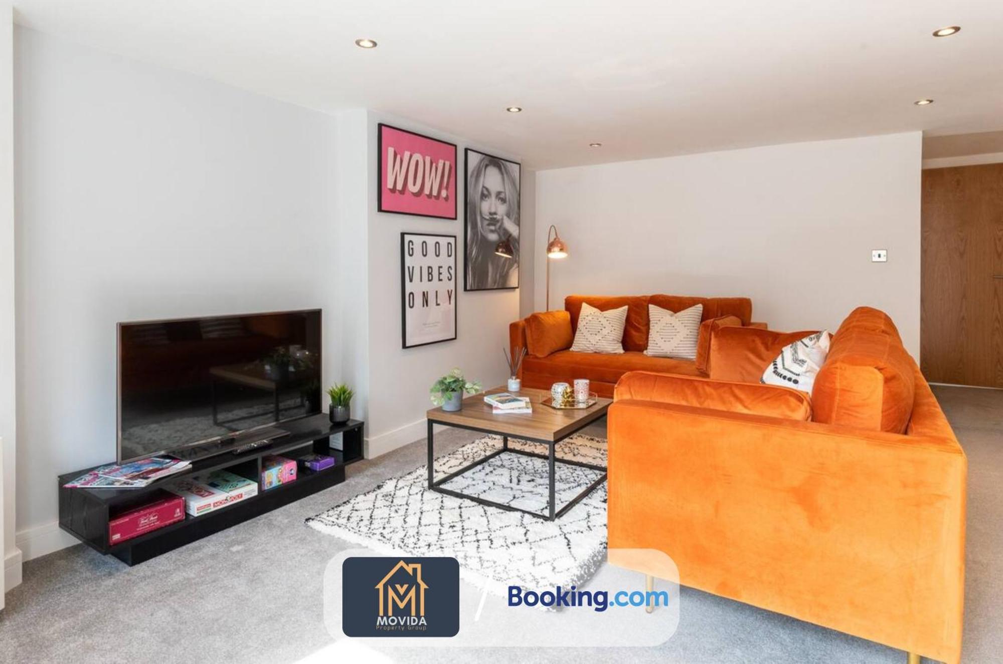 Stylish Two Bed Town Centre Apartment By Movida Property Group Short Lets & Serviced Accommodation With Parking Harrogate Dış mekan fotoğraf