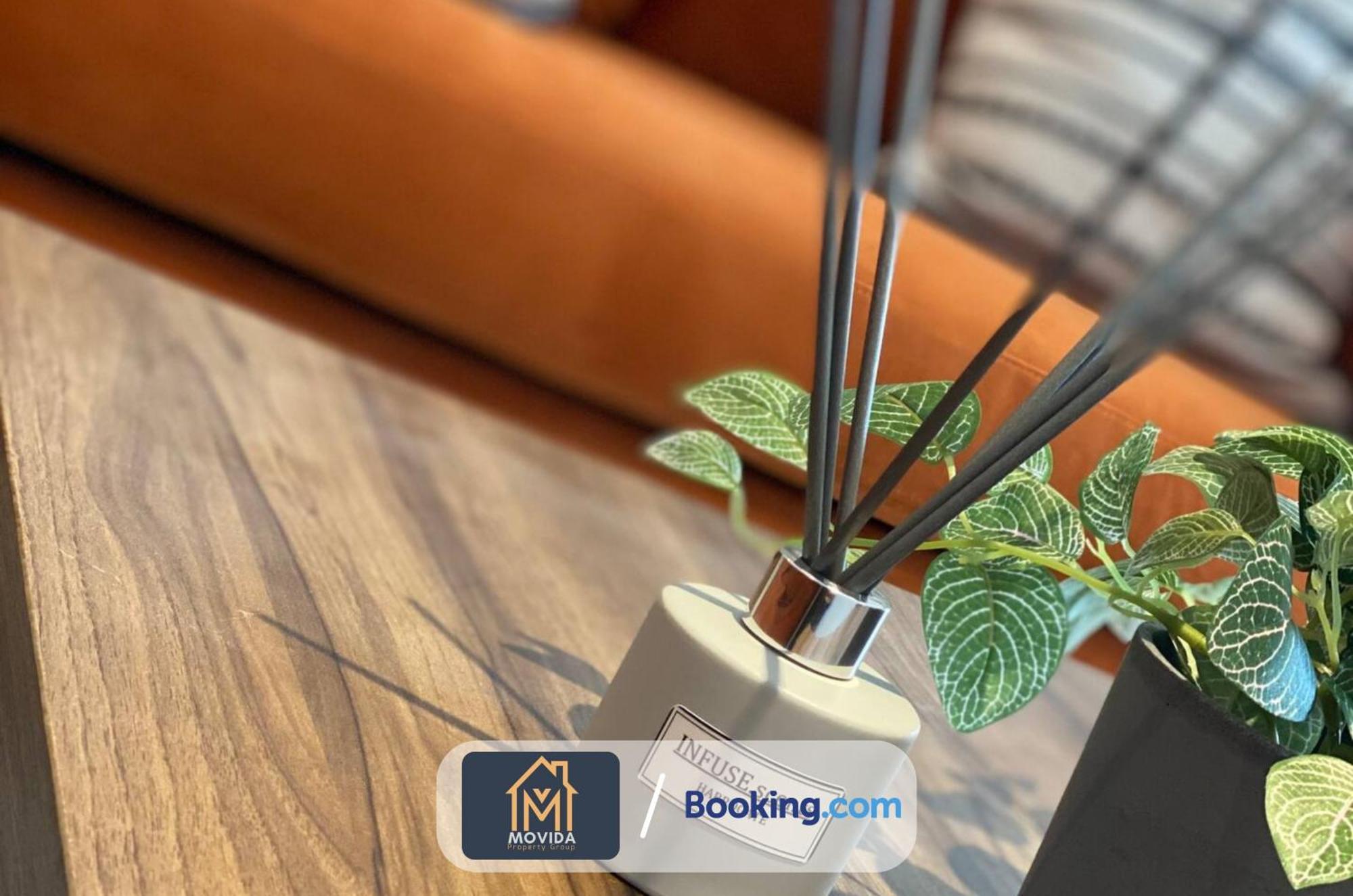 Stylish Two Bed Town Centre Apartment By Movida Property Group Short Lets & Serviced Accommodation With Parking Harrogate Dış mekan fotoğraf