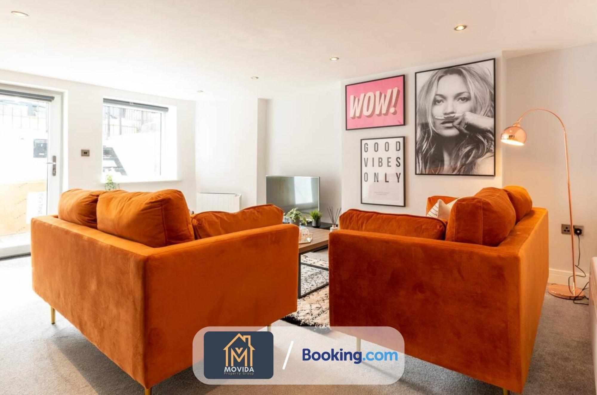 Stylish Two Bed Town Centre Apartment By Movida Property Group Short Lets & Serviced Accommodation With Parking Harrogate Dış mekan fotoğraf